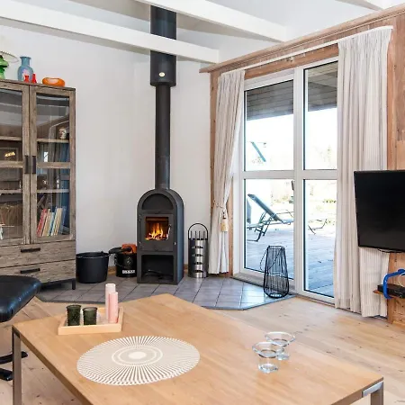 8 Person Holiday In Feriehus Hejls